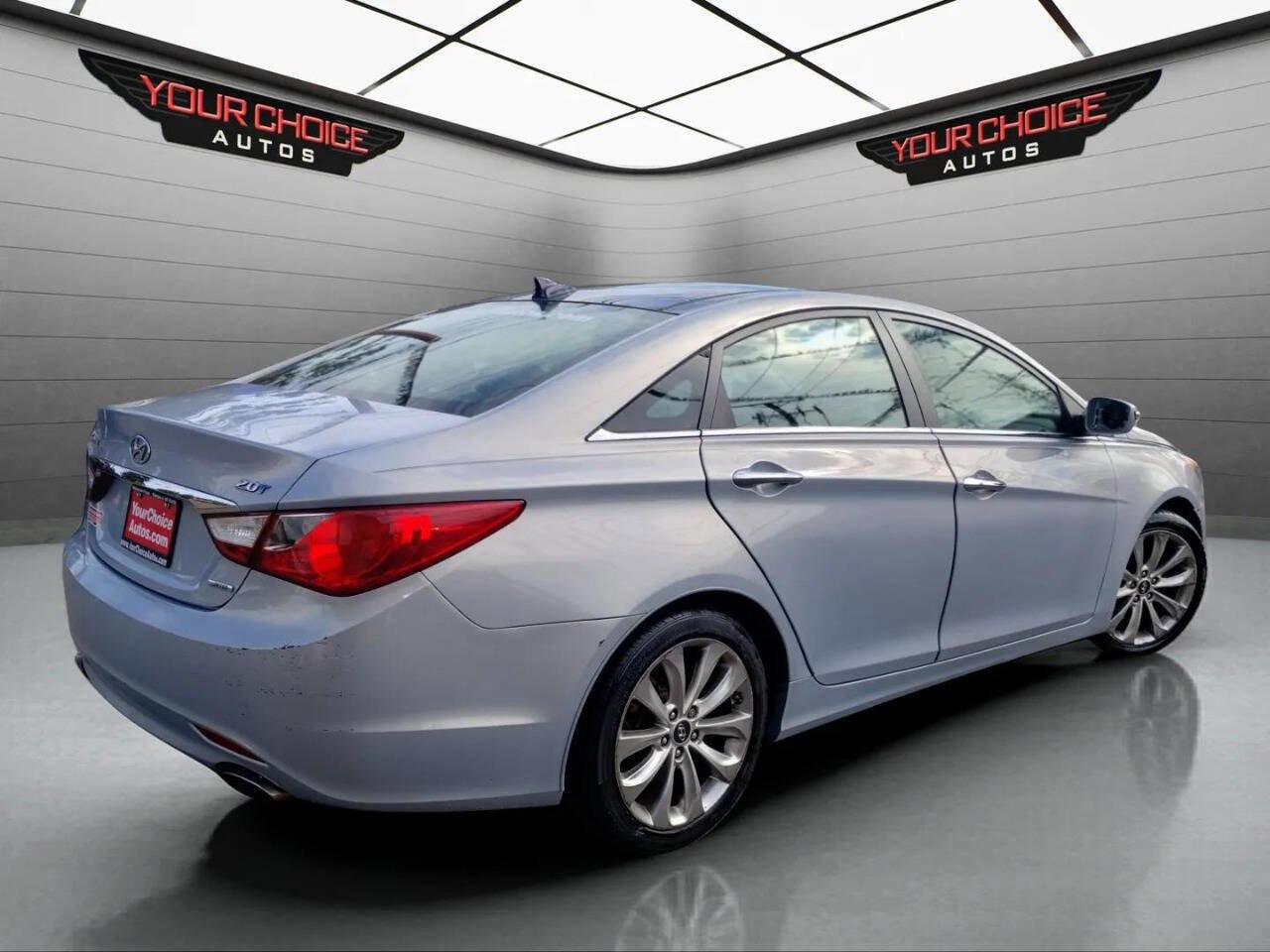 Used 2012 Hyundai Sonata Limited w/ Navigation Pkg image 5