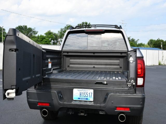 Used 2023 Honda Ridgeline RTL-E image 32