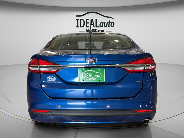 Used 2017 Ford Fusion SE FWD image 13