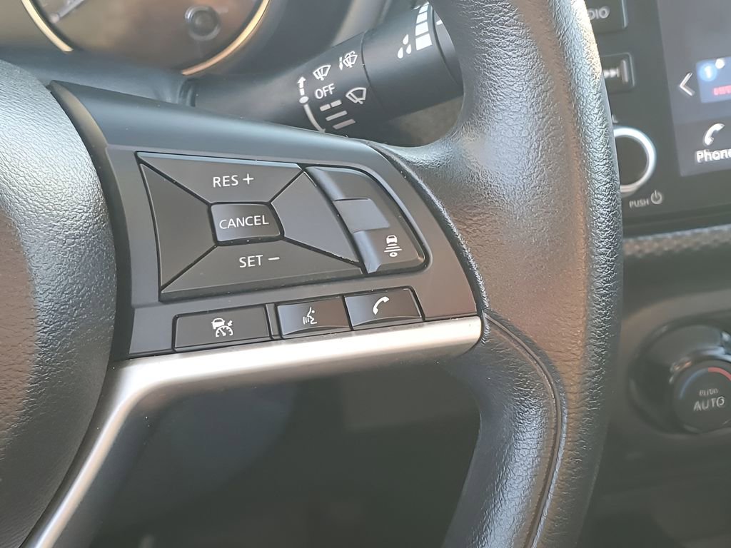 Used 2022 Nissan Kicks SV image 33