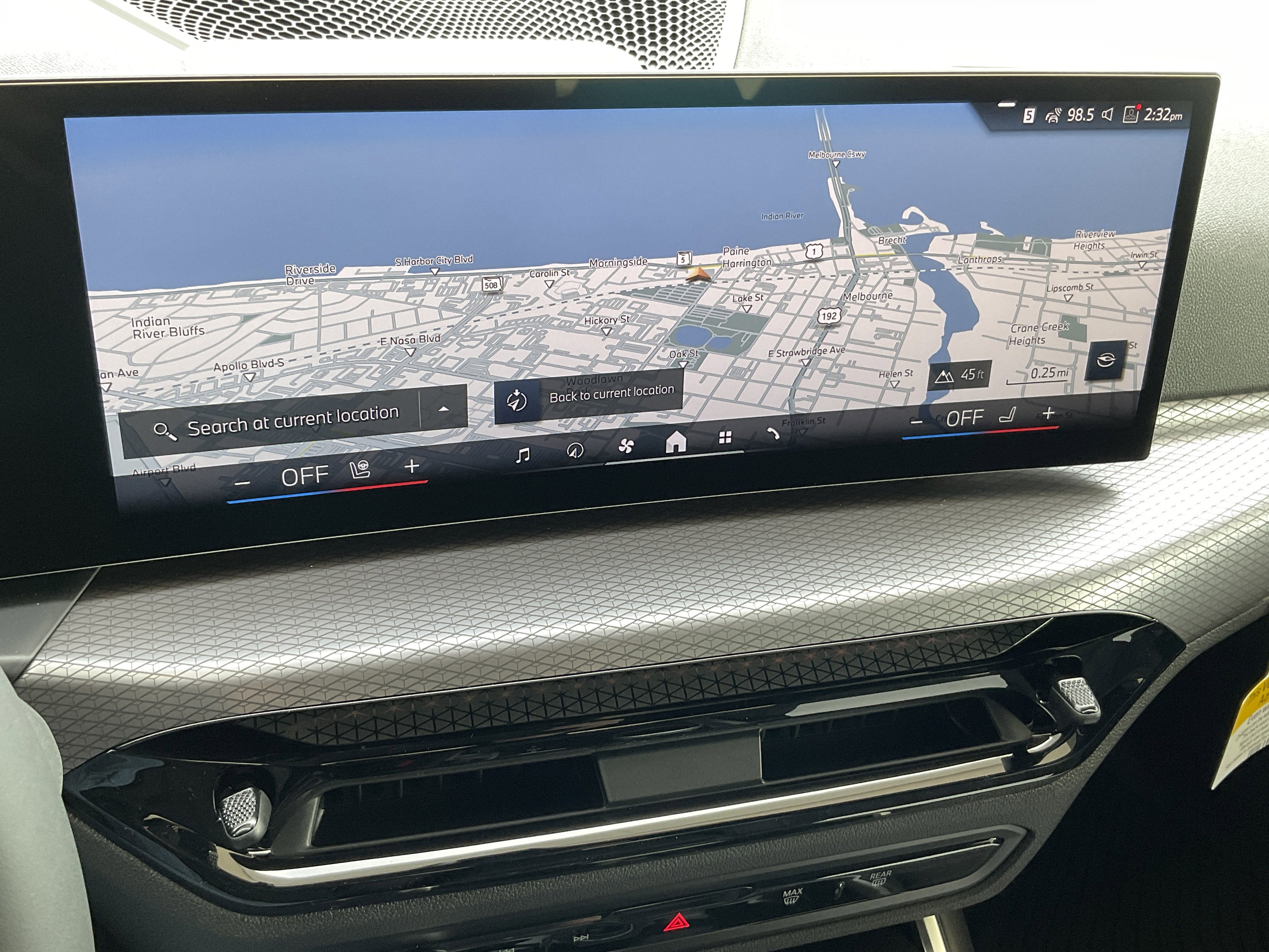 New 2026 BMW 430i Coupe w/ Premium Package image 18