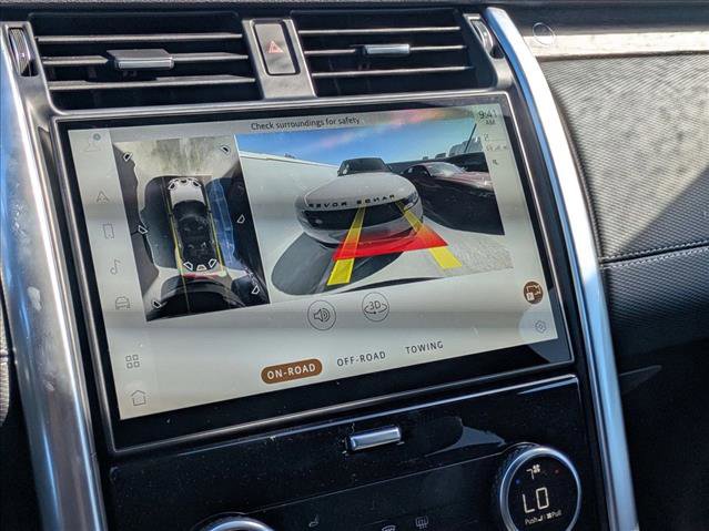New 2025 Land Rover Discovery Dynamic SE image 13