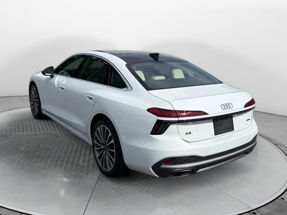 Used 2026 Audi A6 Premium Plus w/ Premium Plus Package AWD/4WD image 5
