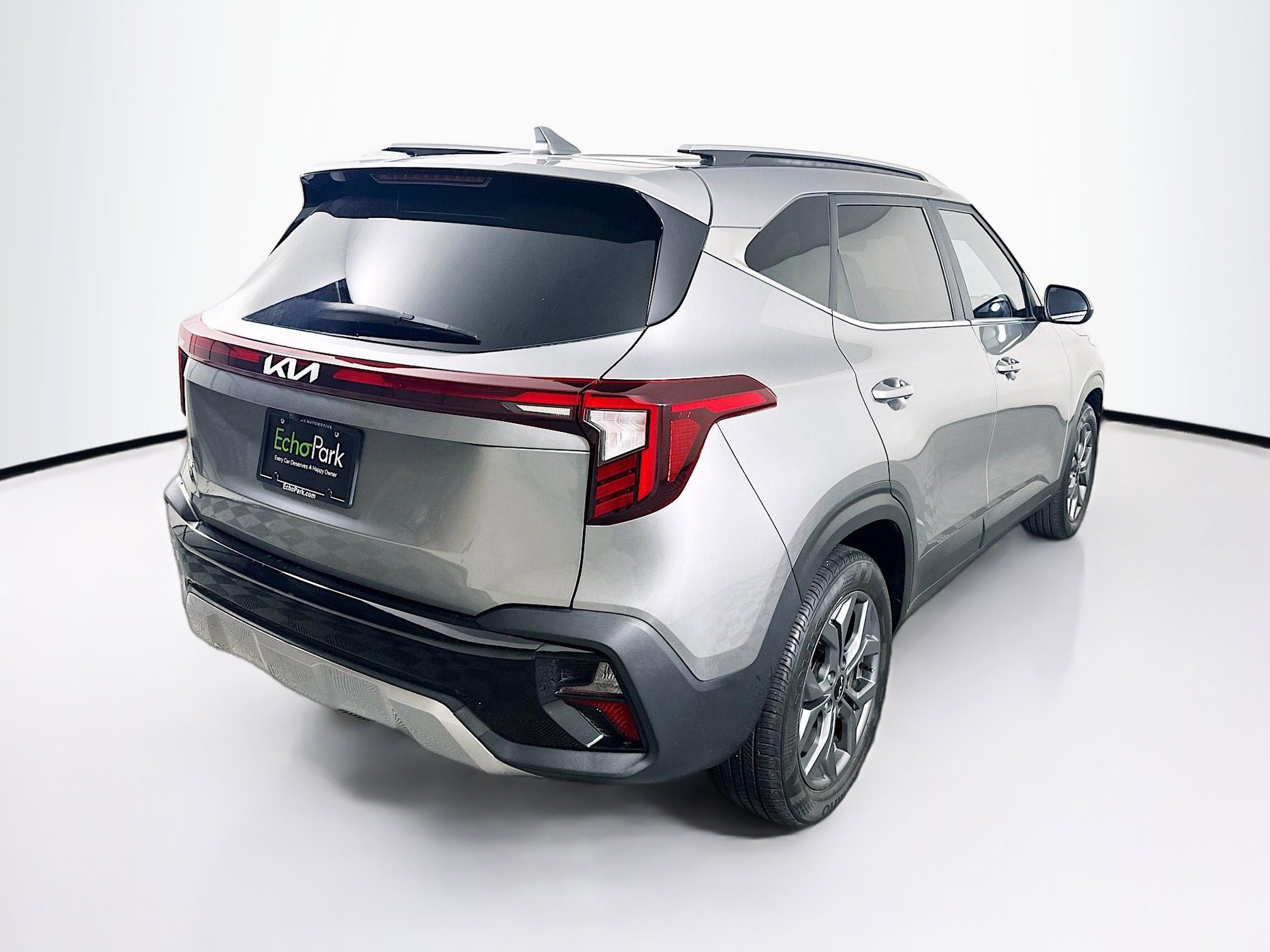 Used 2024 Kia Seltos S image 9