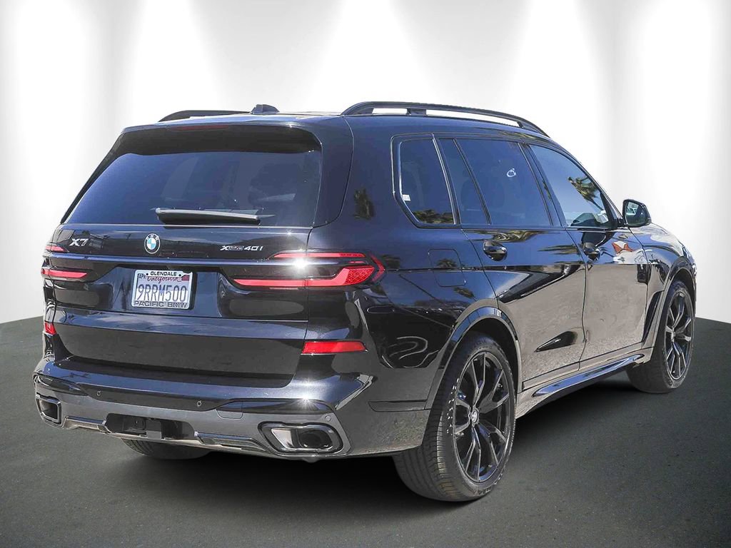 Certified 2025 BMW X7 xDrive40i w/ M Sport Package AWD/4WD image 6