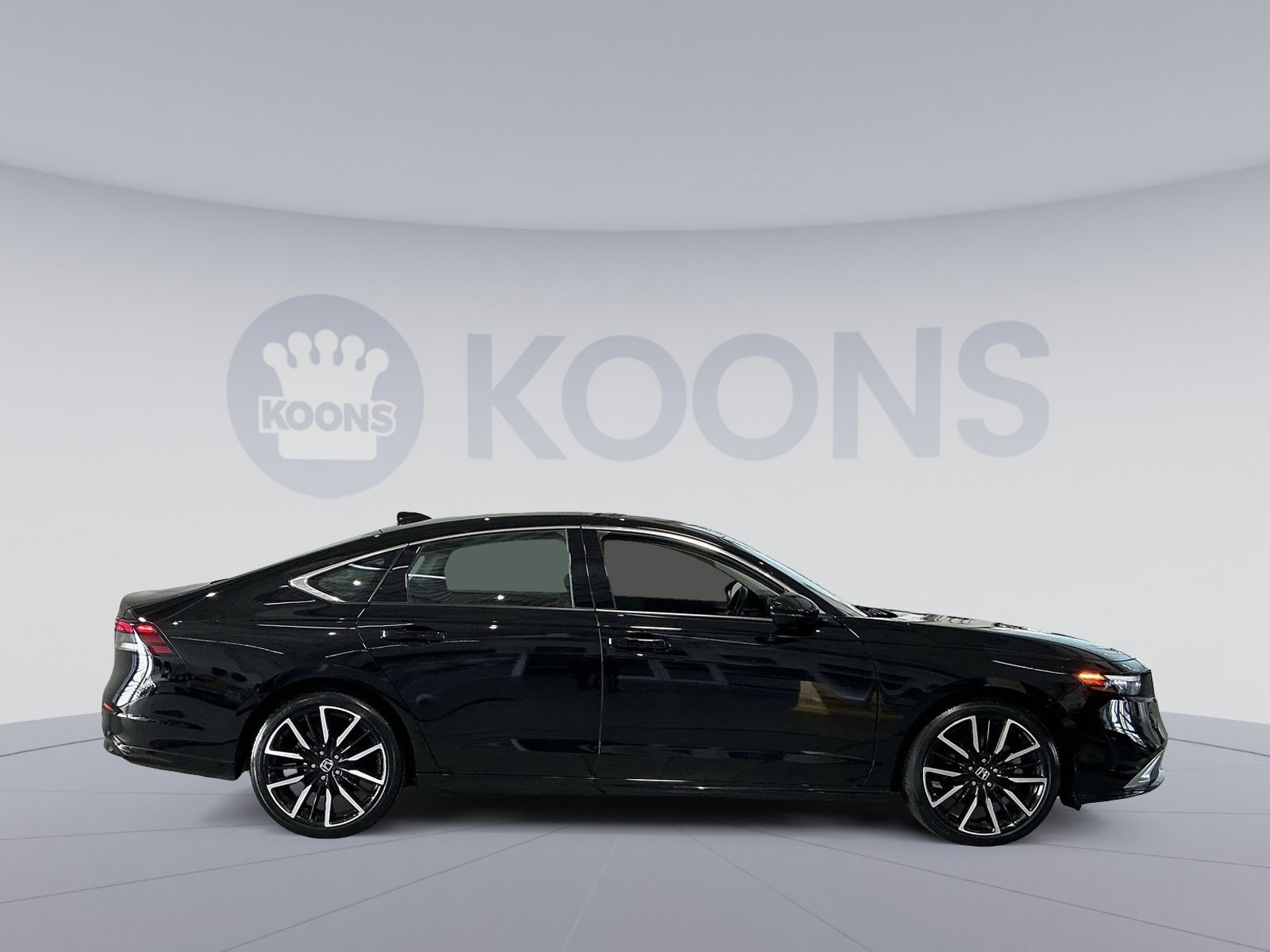Used 2023 Honda Accord Touring image 17