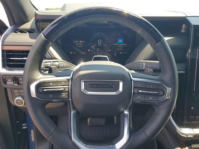 Used 2026 GMC Yukon Denali w/ Denali Reserve Package AWD/4WD image 11