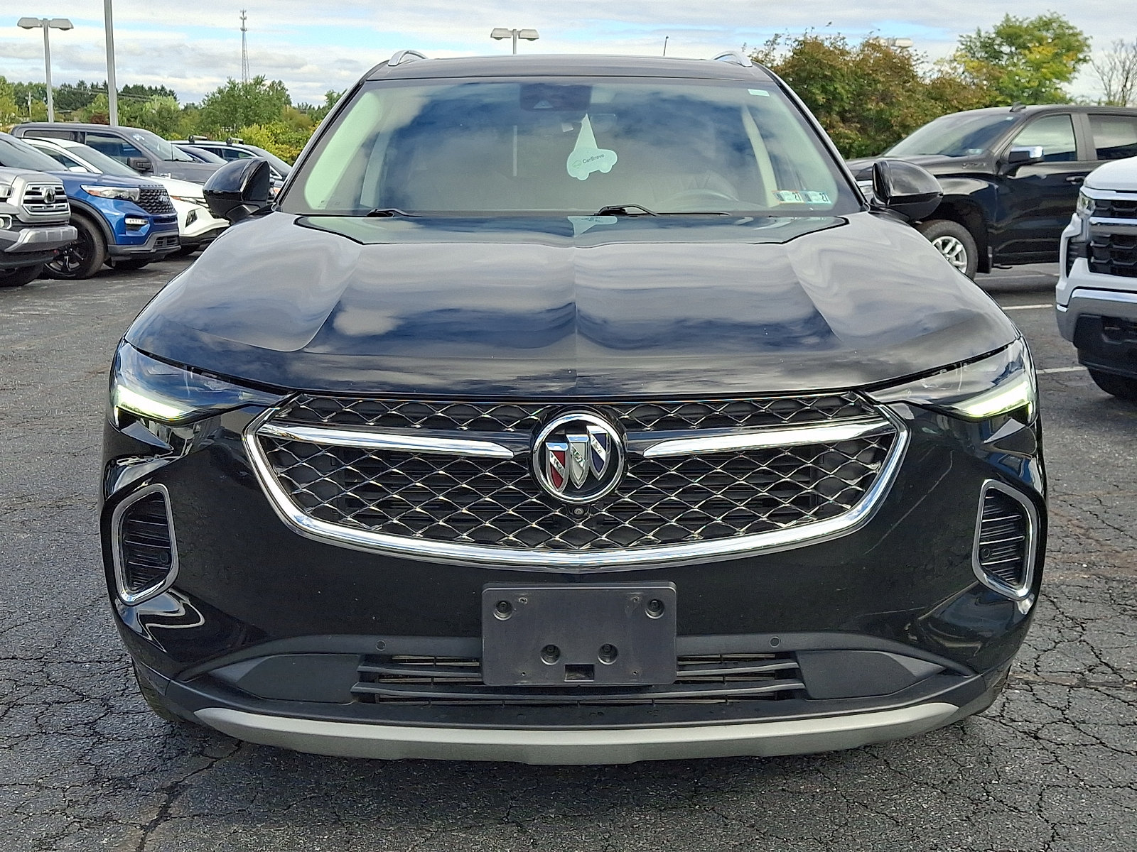 Certified 2023 Buick Envision Avenir AWD/4WD image 2