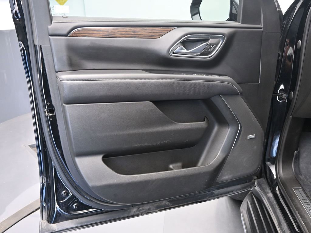 Used 2023 Chevrolet Tahoe Premier w/ Texas Edition image 28