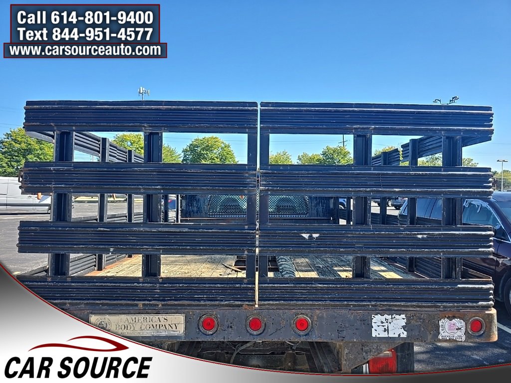 Used 2001 Ford F350 XL image 4