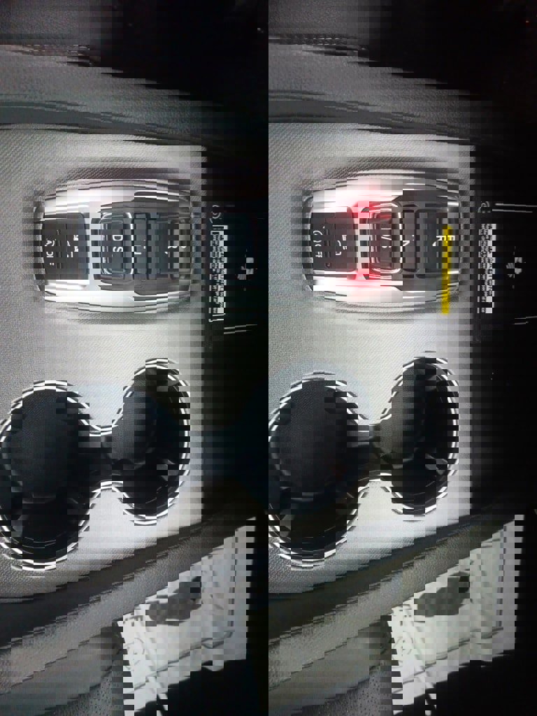 Used 2024 Honda Passport EX-L image 35