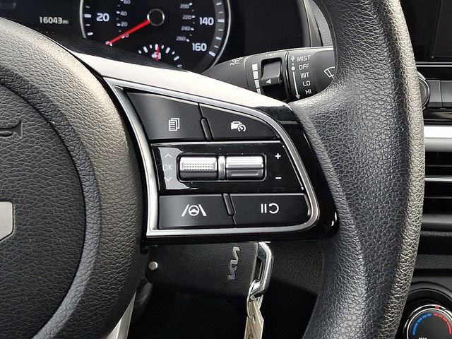 Used 2024 Kia Forte LXS image 21