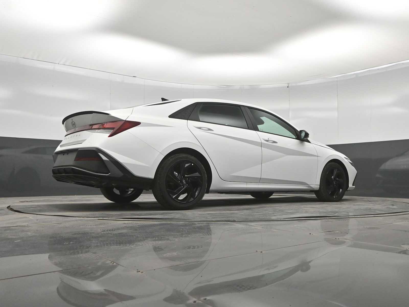 New 2026 Hyundai Elantra SEL Sport FWD image 44