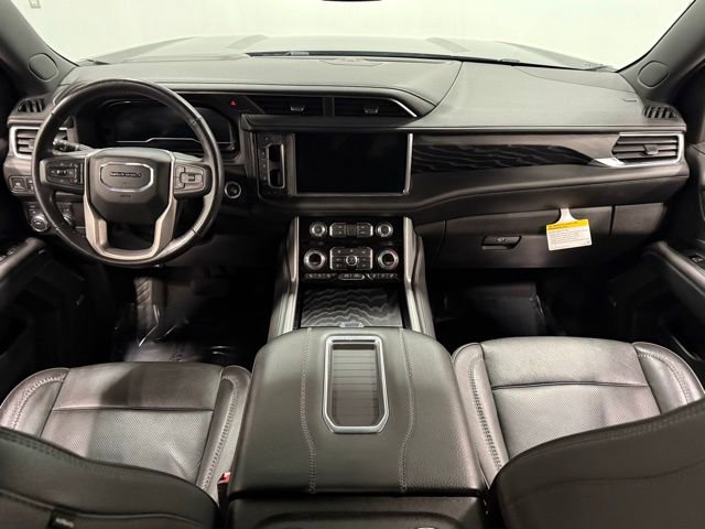 Used 2022 GMC Yukon XL Denali image 38