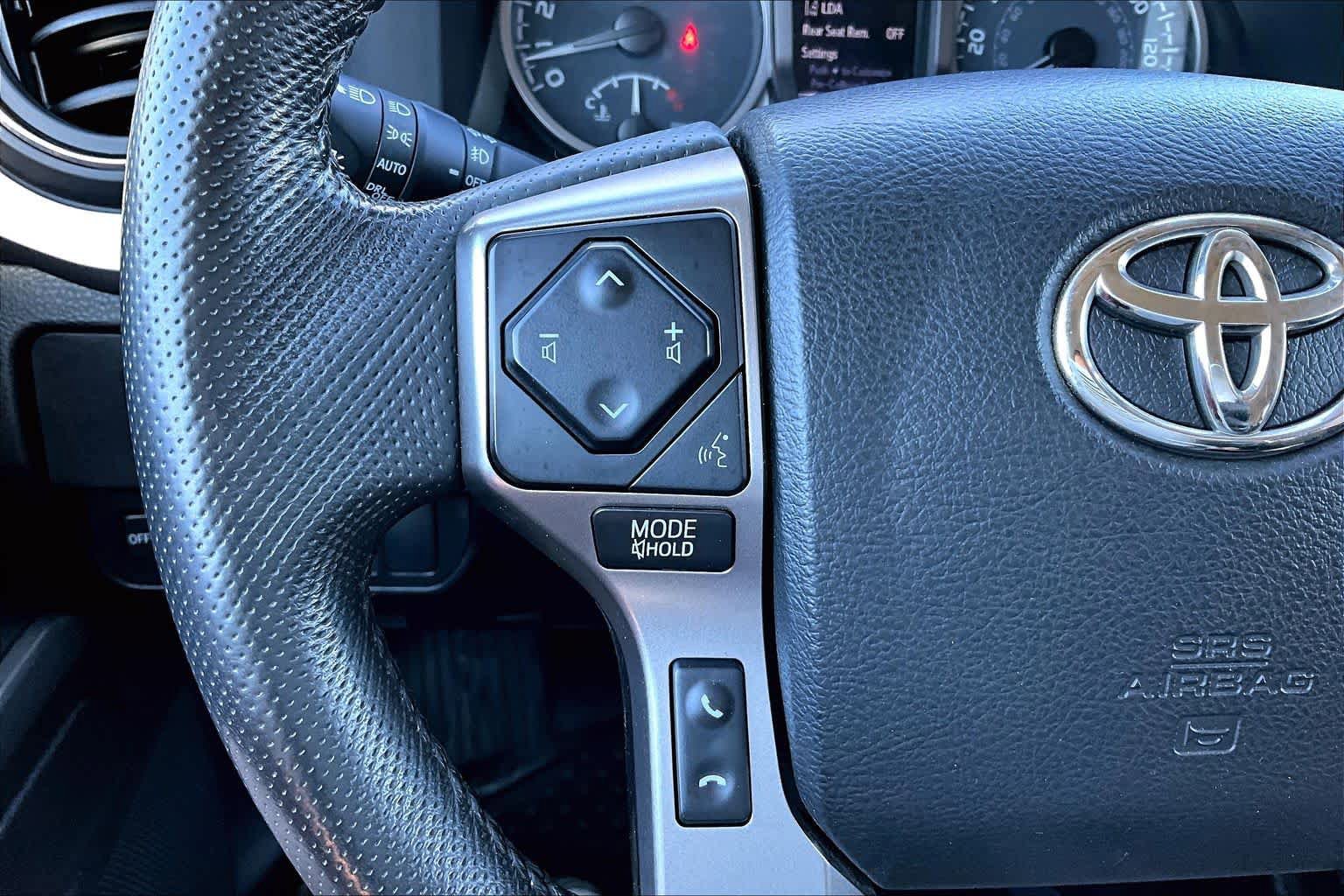 Certified 2023 Toyota Tacoma SR5 w/ Technology Package image 23
