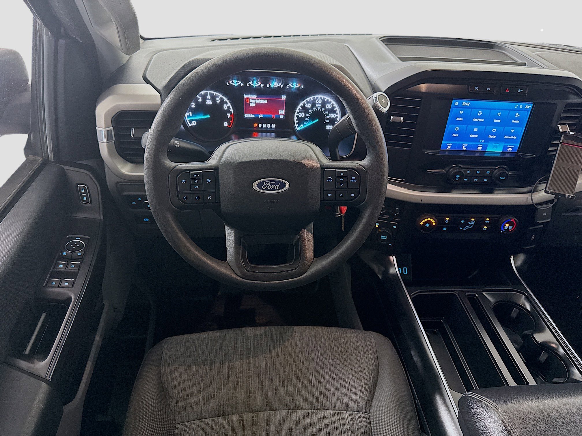 Used 2023 Ford F150 XL w/ Trailer Tow Package image 17