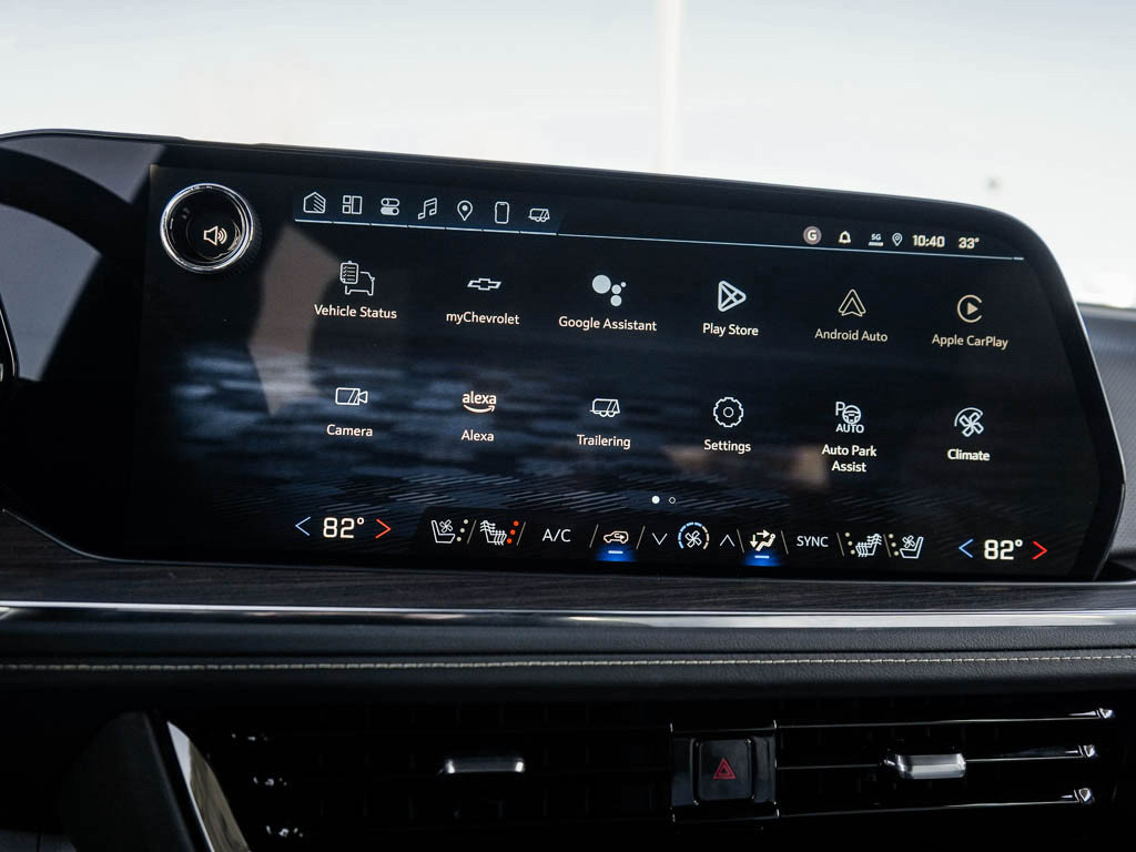 New 2025 Chevrolet Suburban Premier image 26