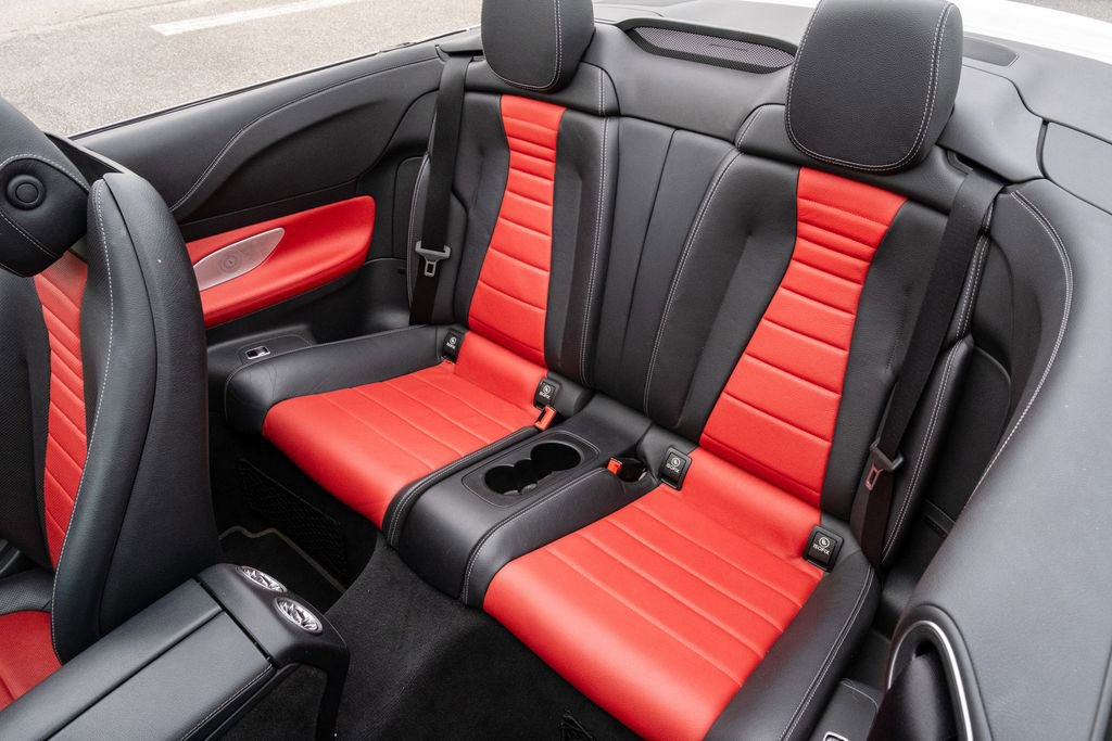 Used 2020 Mercedes-Benz E 450 4MATIC Cabriolet image 31