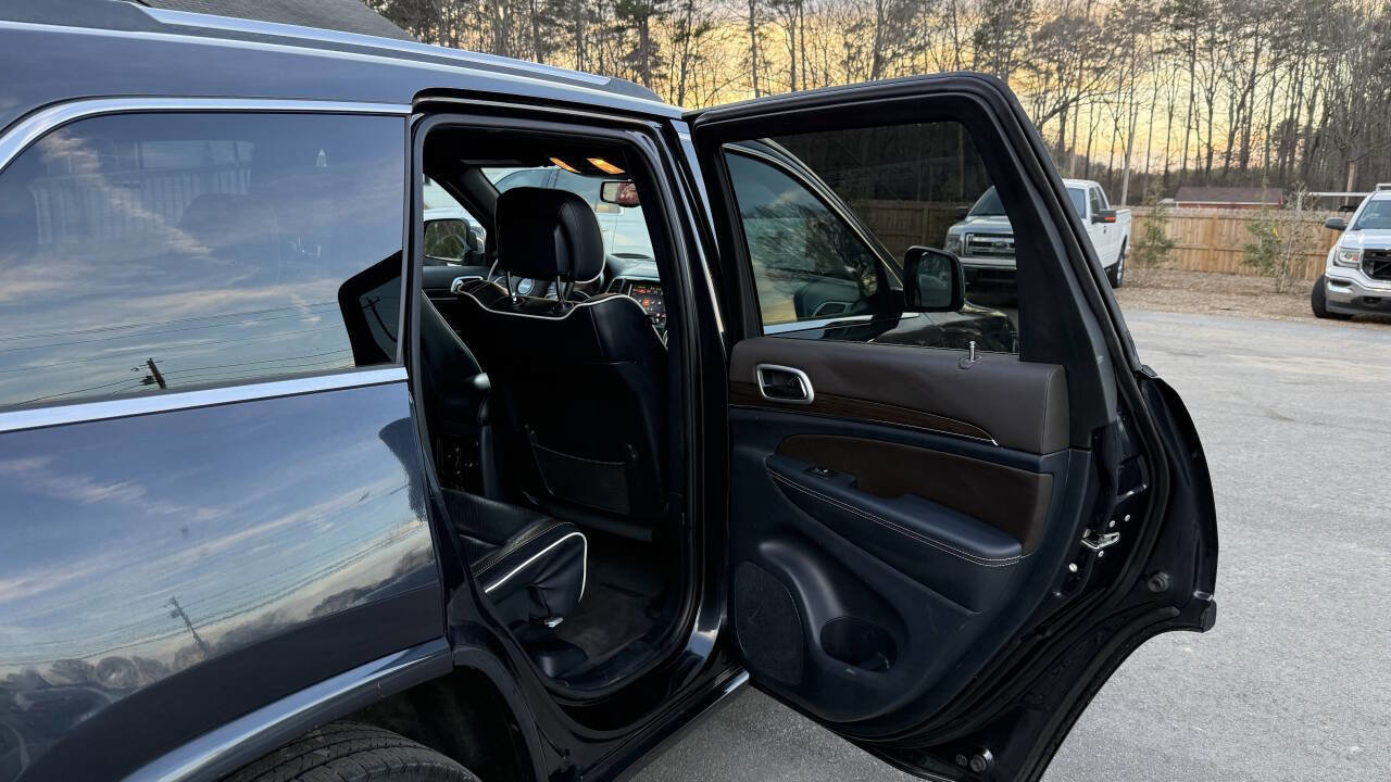 Used 2015 Jeep Grand Cherokee Overland AWD/4WD image 15