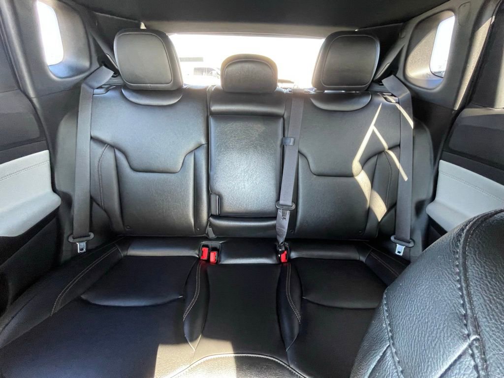 Used 2024 Jeep Compass Limited image 26