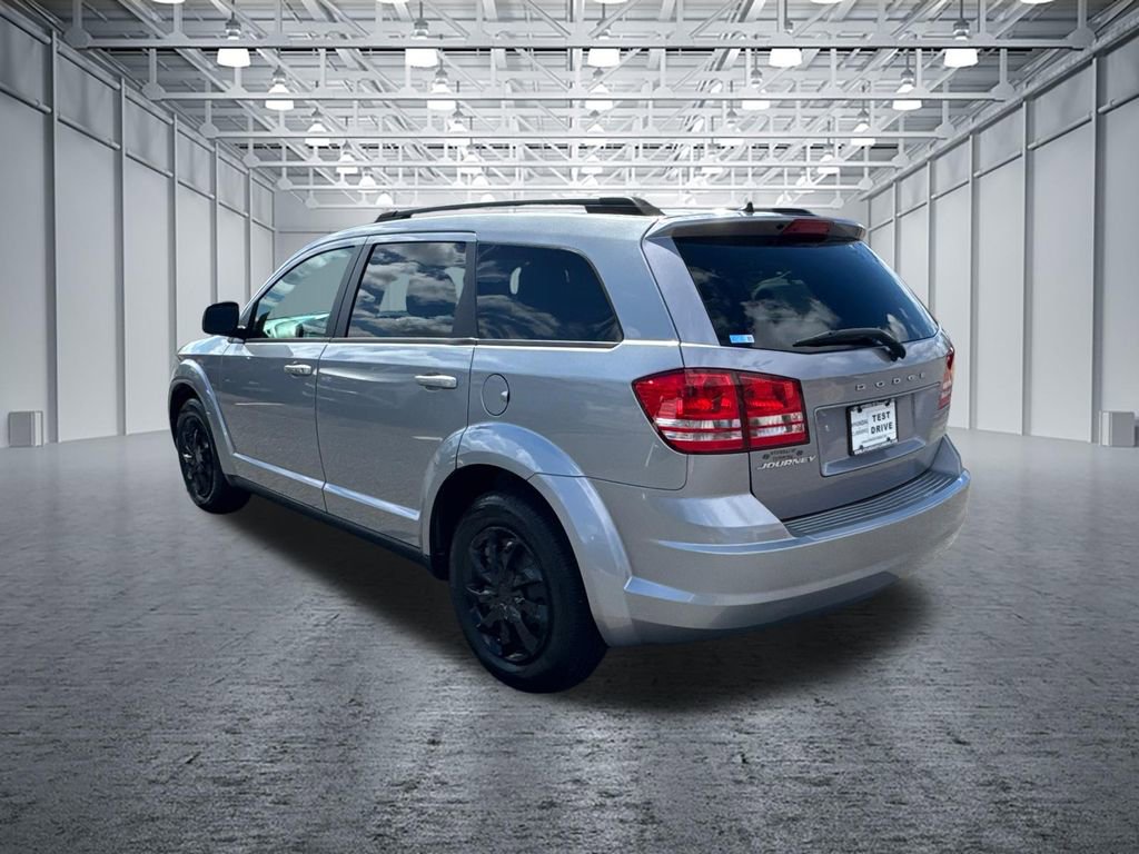 Used 2019 Dodge Journey SE image 5