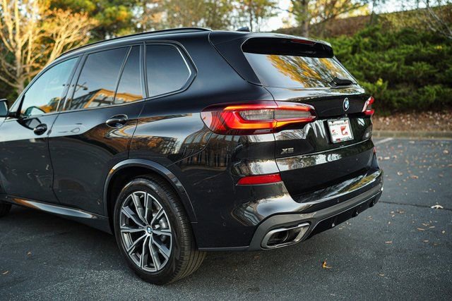 Used 2023 BMW X5 M50i w/ Executive Package image 7