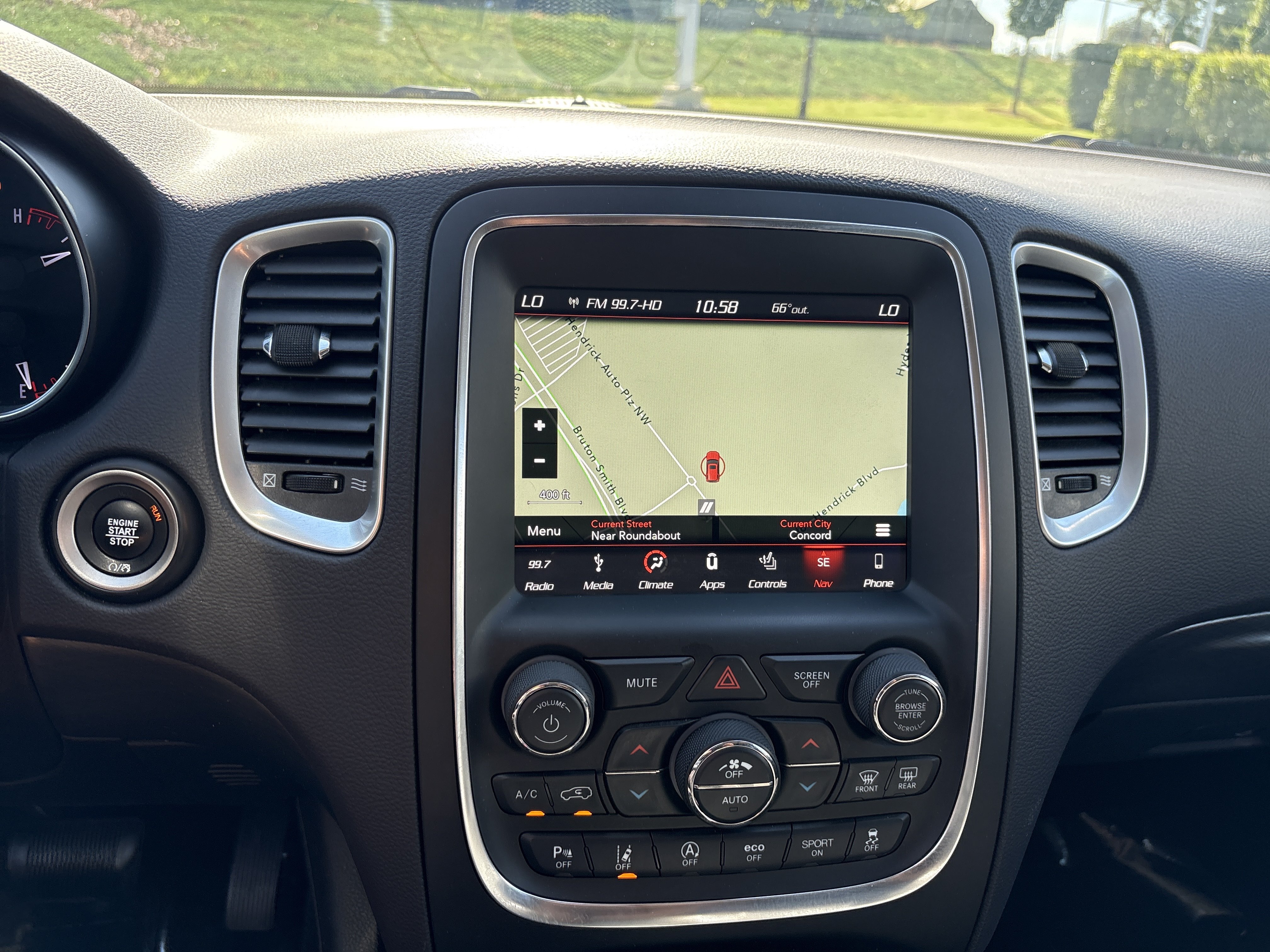 Used 2018 Dodge Durango Citadel w/ Technology Group AWD/4WD image 31