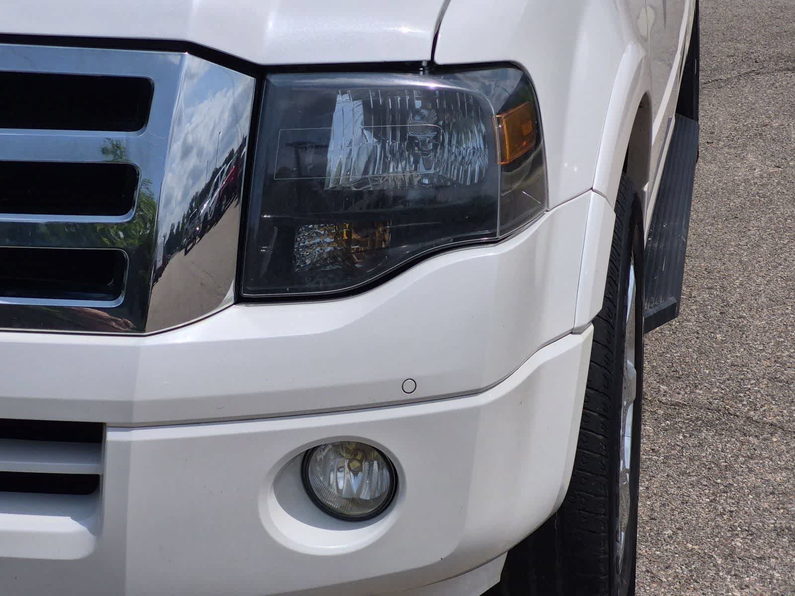 Used 2014 Ford Expedition EL Limited w/ Equipment Group 301A AWD/4WD image 11