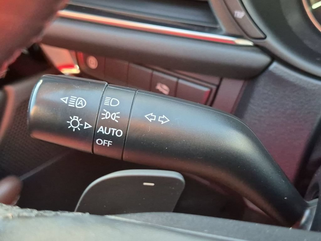 Used 2020 MAZDA CX-30 AWD w/ Premium Package image 21