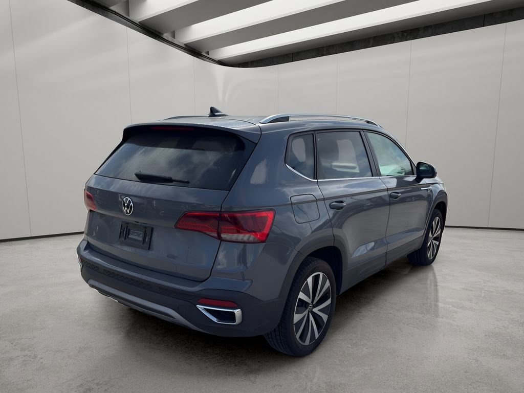 Used 2023 Volkswagen Taos SE image 5