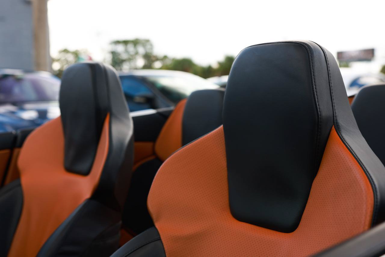 Used 2006 Aston Martin DB9 Volante RWD image 21