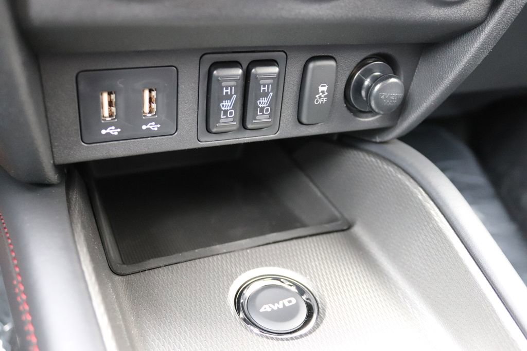 New 2026 Mitsubishi Outlander Sport SE image 18