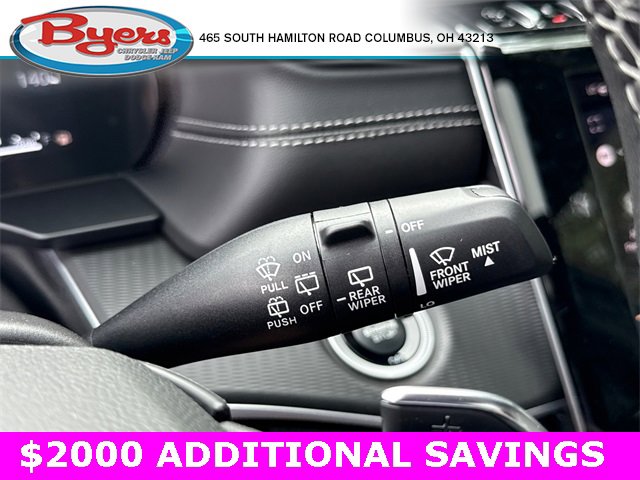 New 2025 Jeep Grand Cherokee Altitude image 20