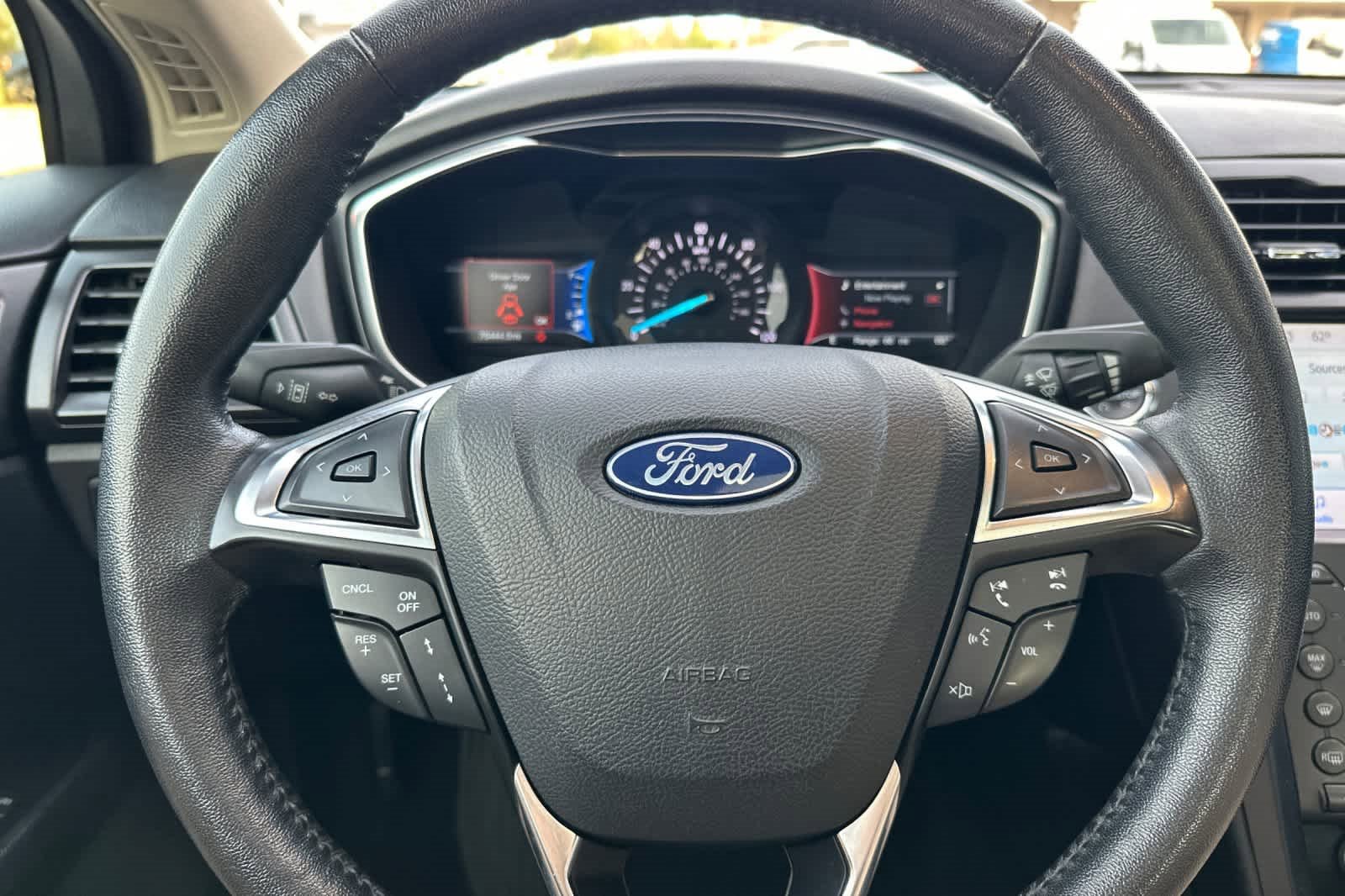 Used 2020 Ford Fusion Titanium image 23