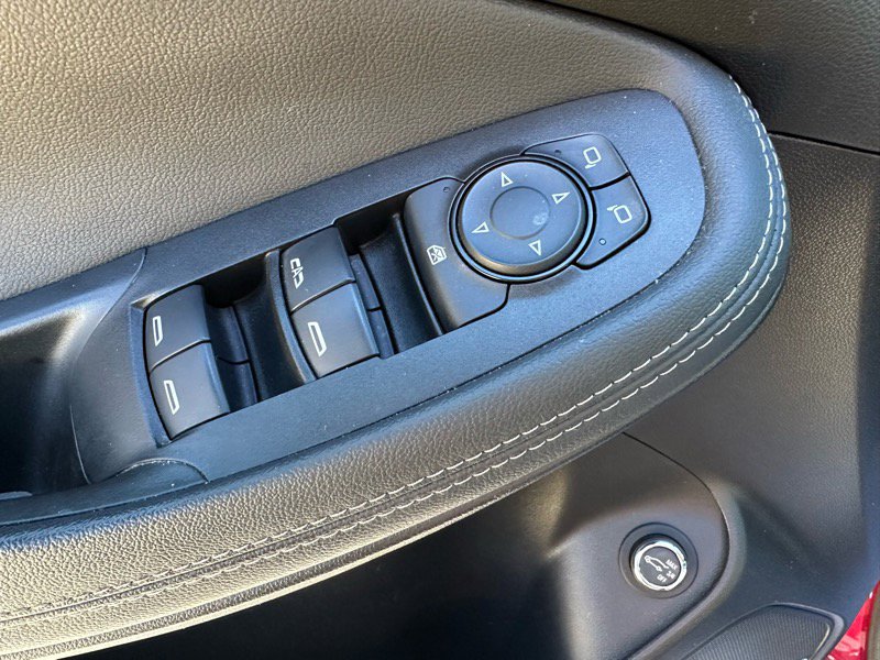 Used 2021 Buick Encore GX Essence w/ Advanced Technology Package image 13