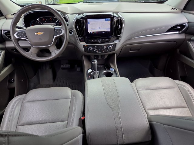 Used 2020 Chevrolet Traverse Premier FWD image 15