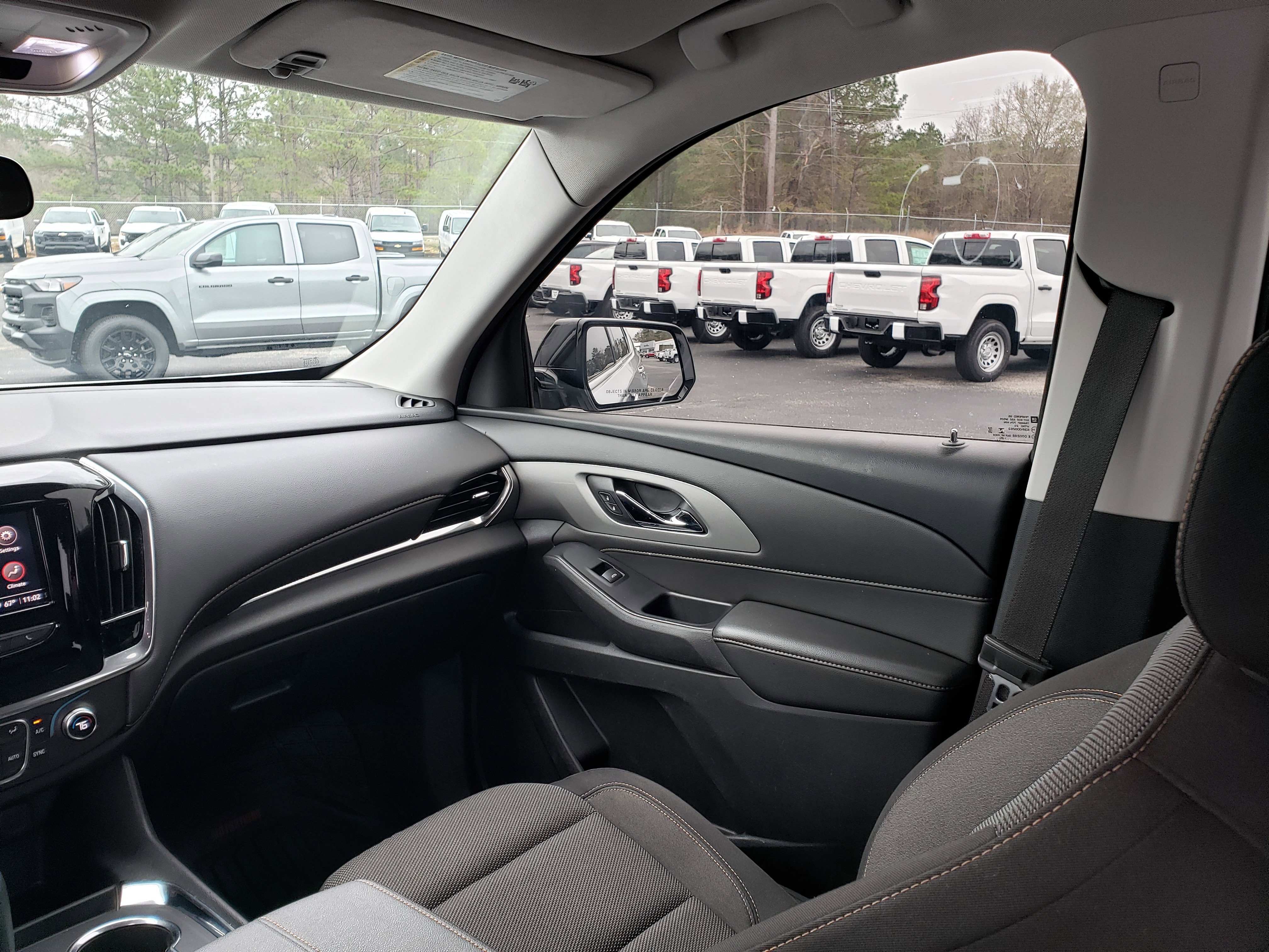 Used 2020 Chevrolet Traverse LS image 34