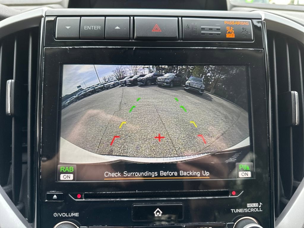 Used 2022 Subaru Ascent Limited w/ Technology Package image 10