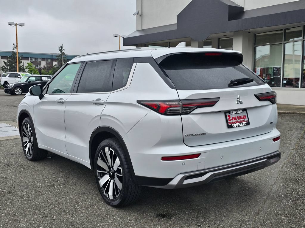 Used 2025 Mitsubishi Outlander SEL AWD/4WD image 7