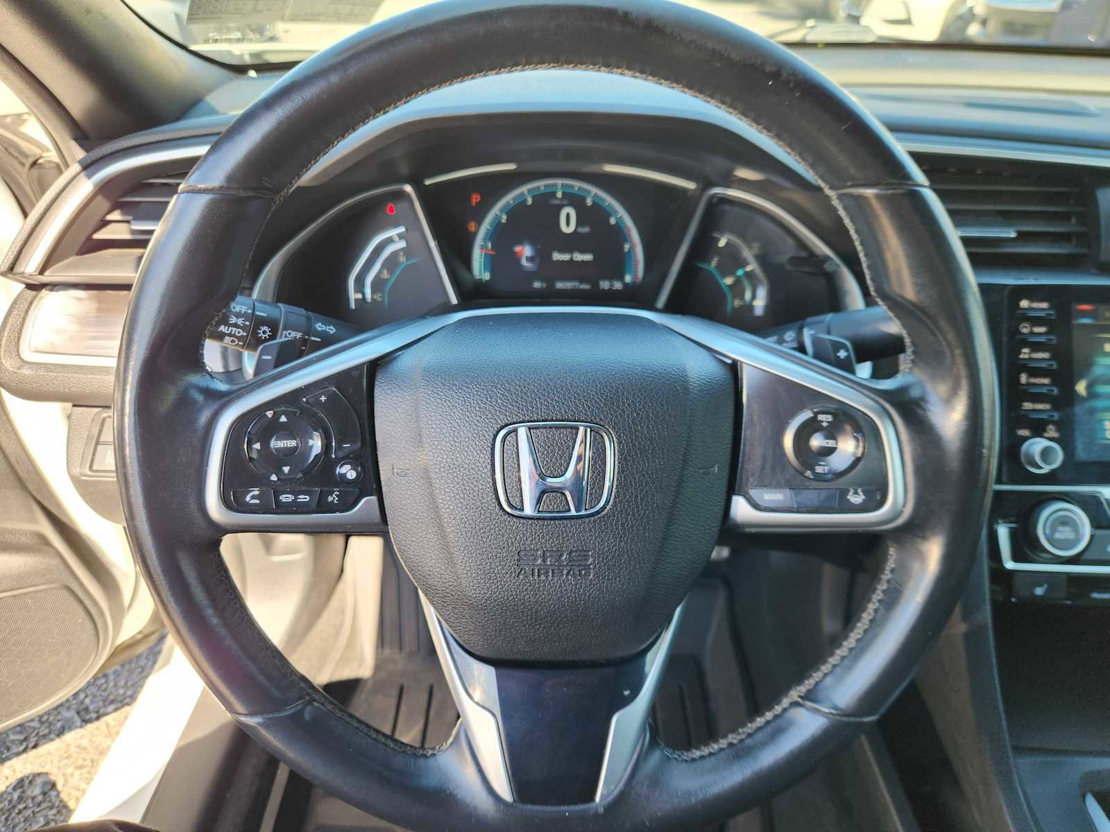 Used 2019 Honda Civic Touring image 9