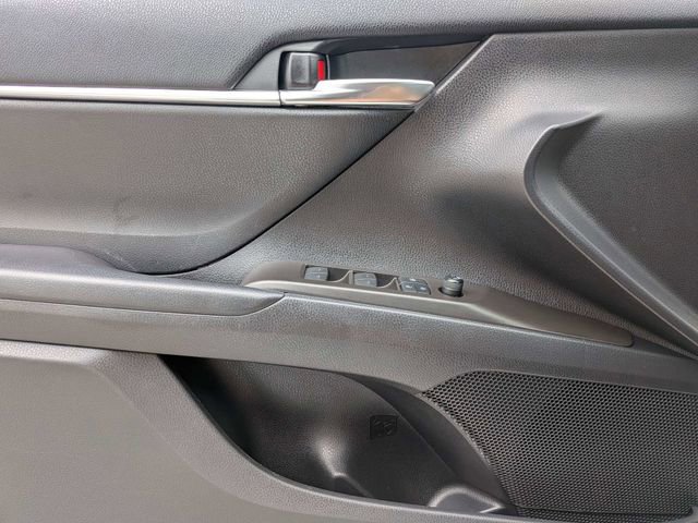 Used 2021 Toyota Camry SE FWD image 24