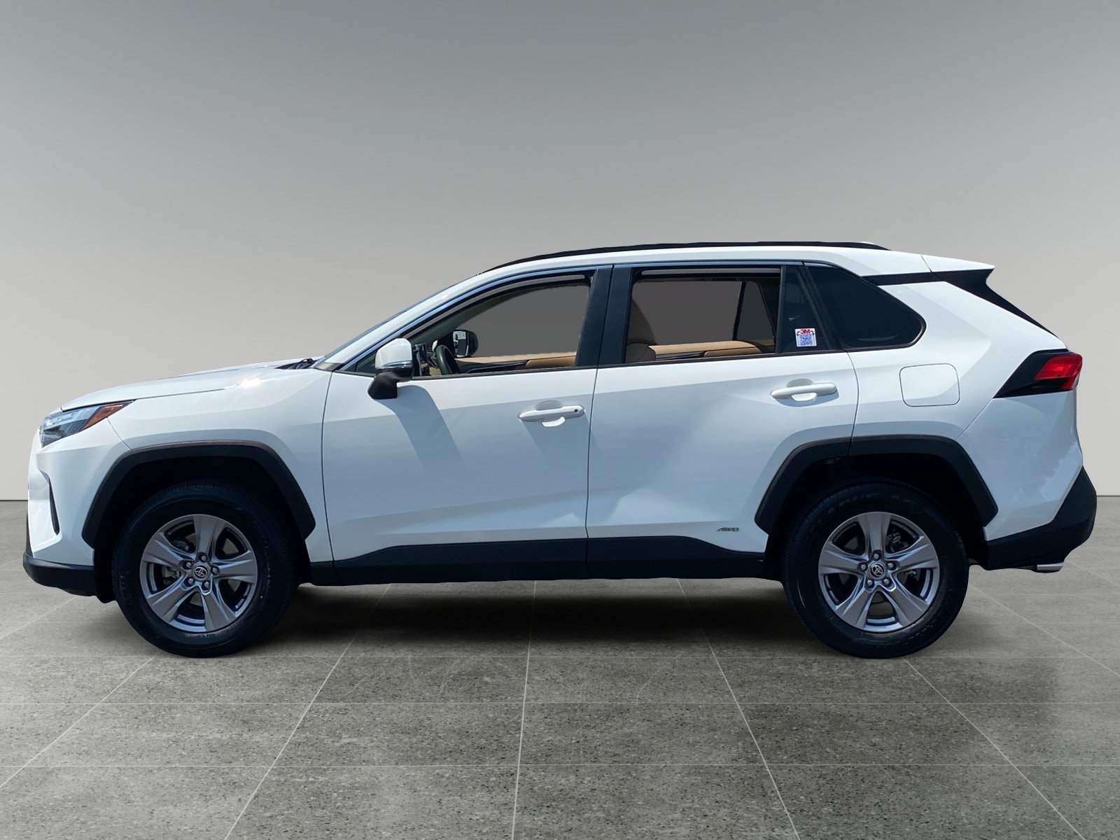 Used 2023 Toyota RAV4 XLE w/ Convenience Package AWD/4WD image 2