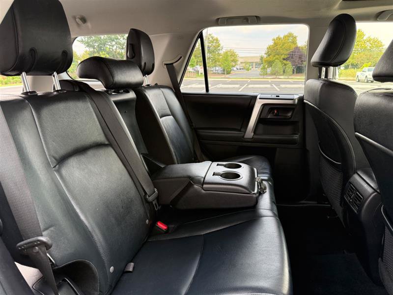 Used 2013 Toyota 4Runner Limited AWD/4WD image 34
