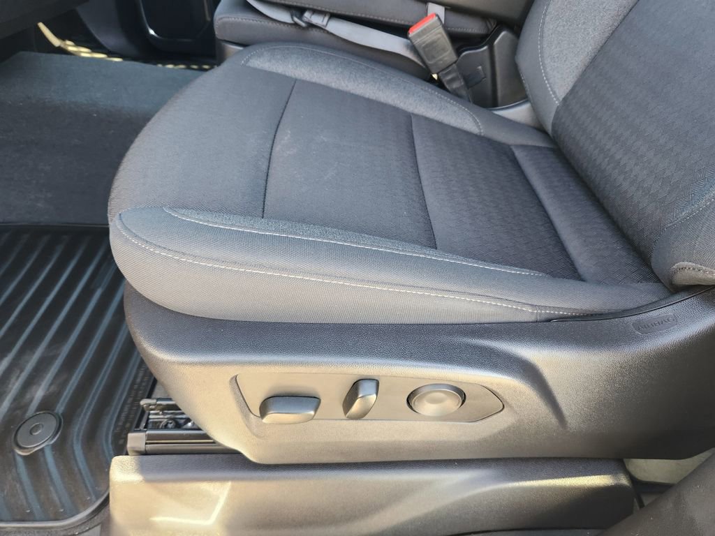 Used 2023 Chevrolet Silverado 1500 LT image 31