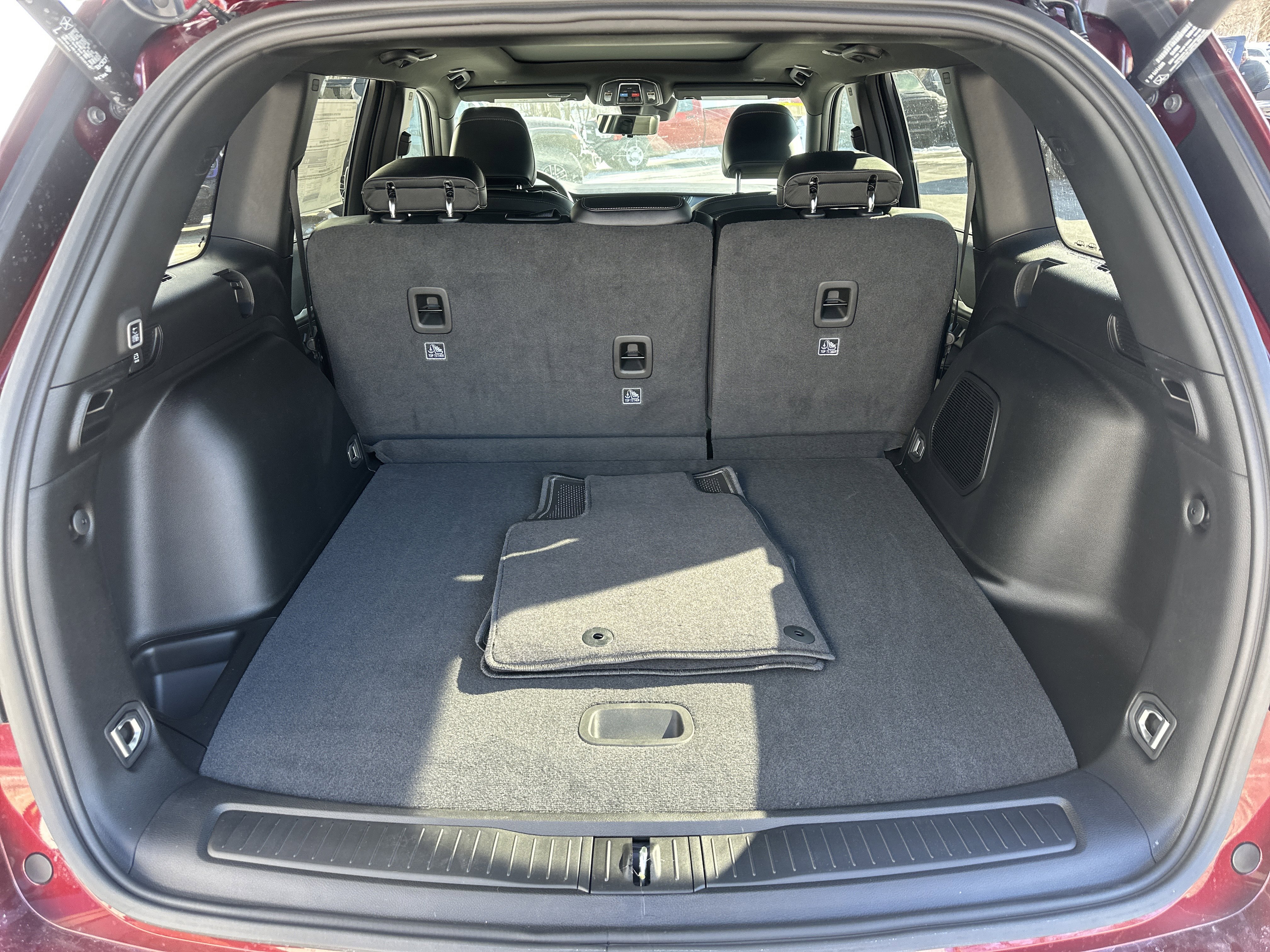 New 2026 Jeep Grand Cherokee Limited Reserve image 13