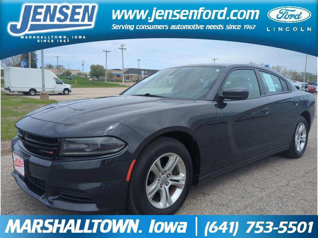 Used 2019 Dodge Charger SXT image 1