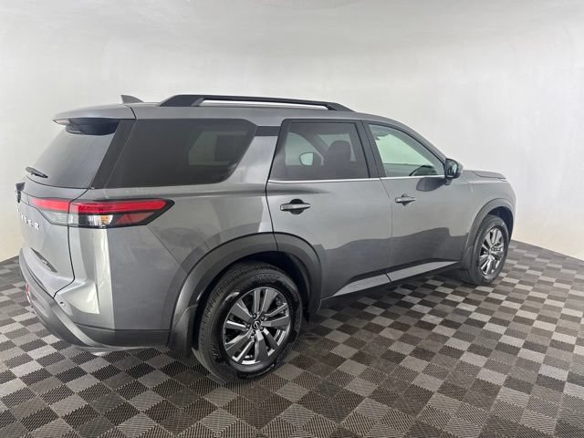Certified 2025 Nissan Pathfinder SV w/ Cargo Package AWD/4WD image 5