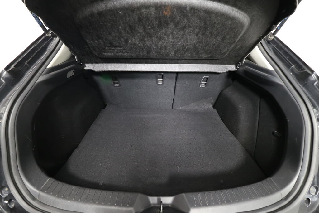 Used 2014 MAZDA MAZDA3 i Sport FWD image 18