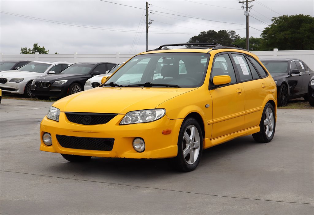 Used 2003 MAZDA Protege5 FWD image 3