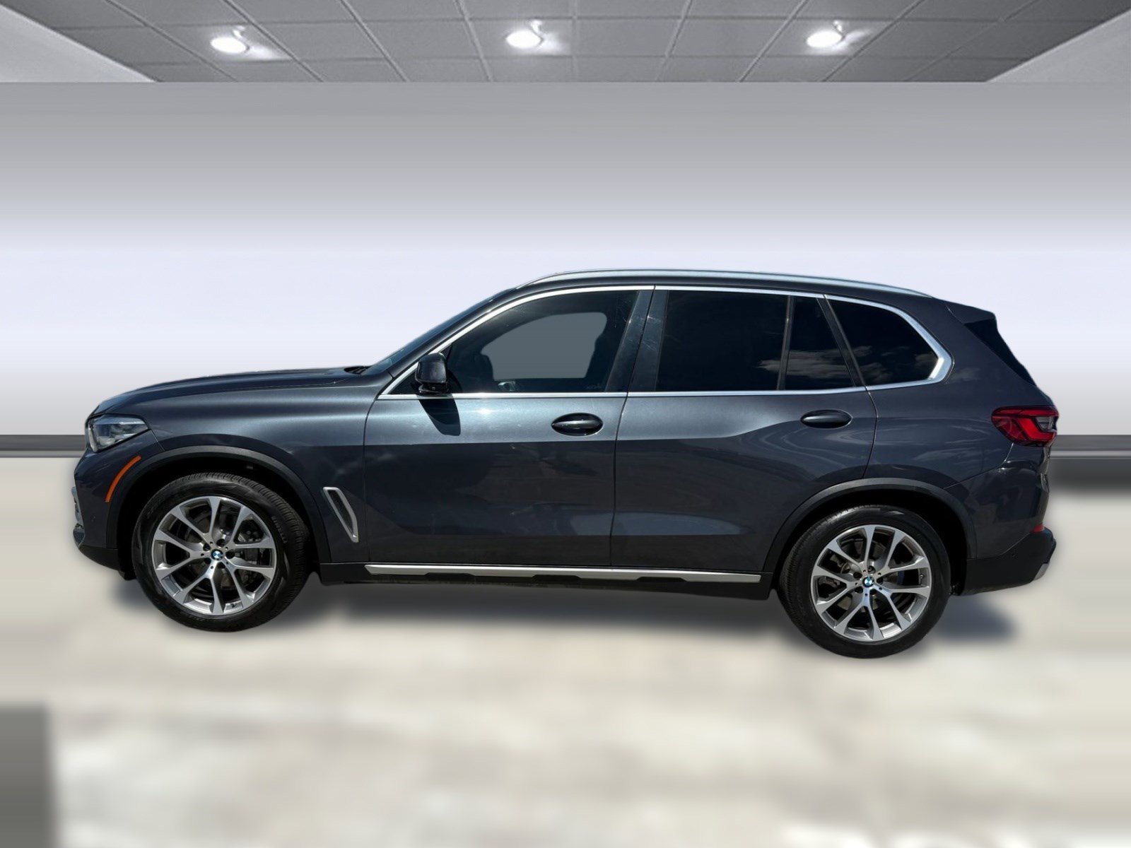 Used 2019 BMW X5 xDrive40i image 2